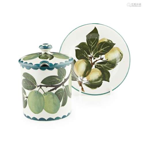 A WEMYSS WARE PRESERVE JAR AND COVER AND A SAUCER 'GREENGAGES' PATTERN, LATE 19TH/ EARLY 20TH