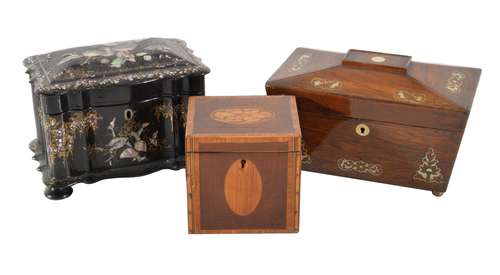 ϒ A Victorian rosewood and mother of pearl inlaid tea caddy