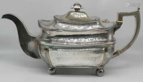 SILVER. Early 19th C Irish Silver Teapot, Crofton.