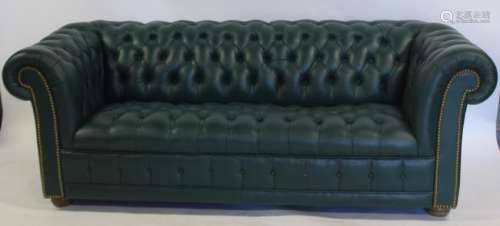 Fine Quality Leather Upholstered Chesterfield Sofa