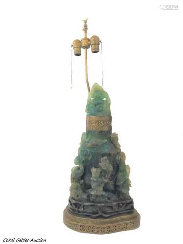 Green Quartz Sculpture Lamp