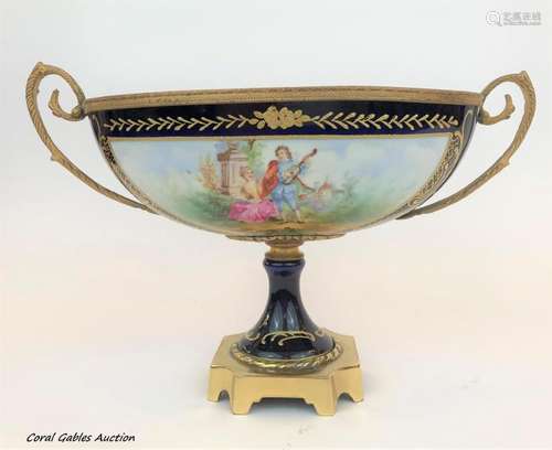 Antique sevre centerpiece of the 19th century