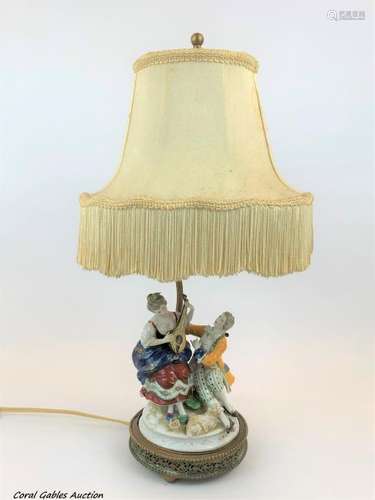 Porcelain lamp