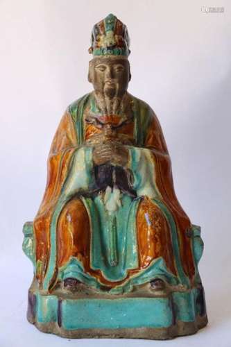 Chine. Statuette de dignitaire taoïste en grès éma…