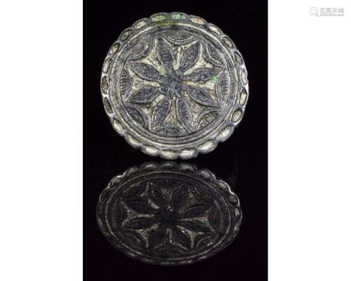 CRUSADERS SILVER RING WITH SHIELD SHAPE BEZEL