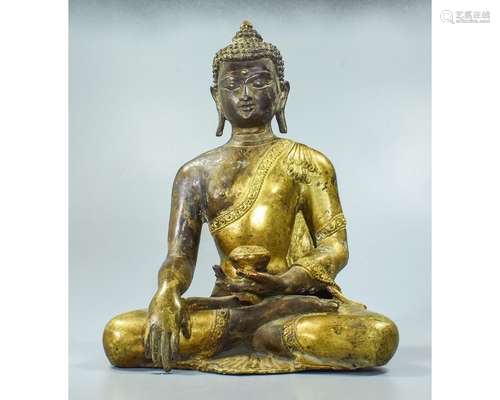 QUING GILT BRONZE SHAKYAMUNI BUDDHA