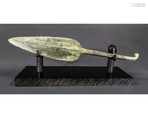 GREEK ARCHAIC LEAF SHAPED SPEAR