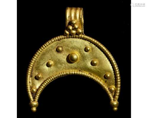 GREEK HELLENISTIC PERIOD GOLD LUNAR PENDANT