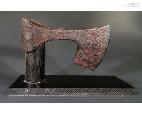 VIKING IRON BEARDED BATTLE AXE