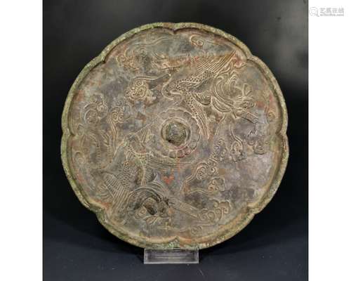 LARGE CHINESE ARCHAIC BRONZE MIRROR