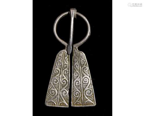 VIKING ERA SILVER PENANNULAR BROOCH WITH TRISKELE DECORATION