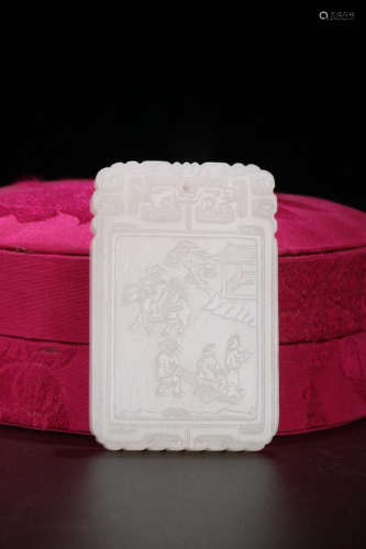 A HETIAN JADE WAIST TABLET CARVED IN PORTRAITS