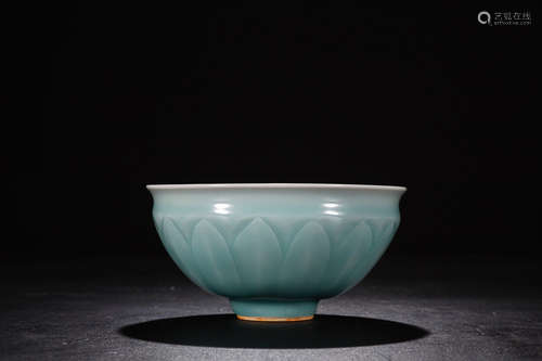 LONGQUAN LOTUS BOWL