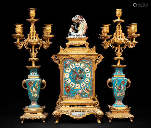 FRENCH ROYAL CLOCK SET