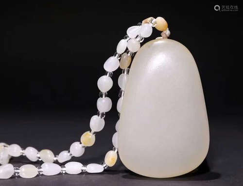 HETIAN JADE ORIGINAL NECKLACE