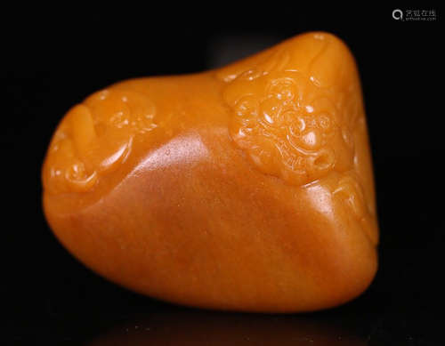 YELLOW HETIAN JADE PI XIU PIECE