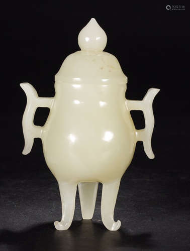 HETIAN JADE DOUBLE EAR THREE LEGS COVER CENSER