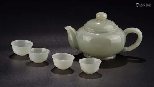 HETIAN JADE TEA POT & CUP SET FOR 5