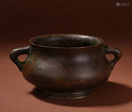 CHINESE BRONZE CIRCLE HANDLE ROUND CENSER