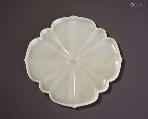 CHINESE CELADON JADE FLOWER SHAPED DISH