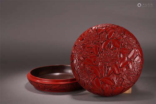 CHINESE CINNABAR FLOWER LIDDED BOX