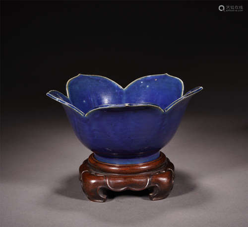 CHINESE PORCELAIN BLUE GLAZE LOTUS SHAPED BOWL