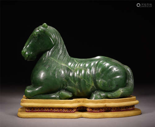 CHINESE SPINACH JADE COUCHING HORSE