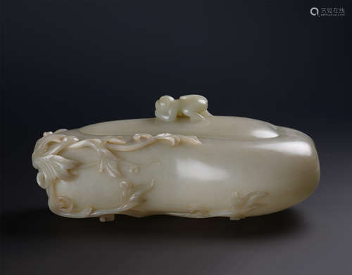 CHINESE WHITE JADE MALON SHPAED WATER POT