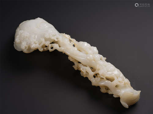 CHINESE WHITE JADE RUYI SCEPTER