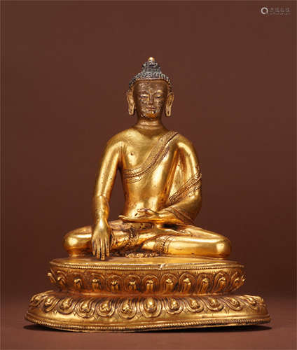 CHINESE GILT BRONZE SEATED SAKAYMUNI