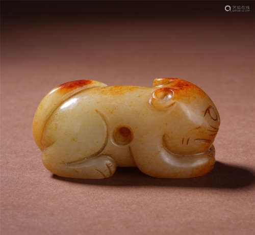 CHINESE ANCIENT JADE COUCHING BEAST