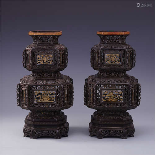 PAIR OF CHINESE HARDWOOD ZITAN DOUBLE GOURD PALACE LANTERNS