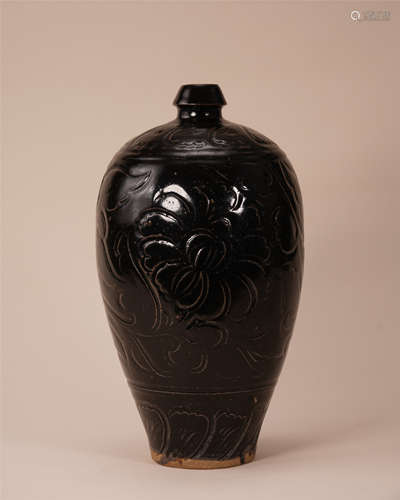 CHINESE PORCELAIN CIZHOU WARE BLACK GLAZE MEIPING VASE