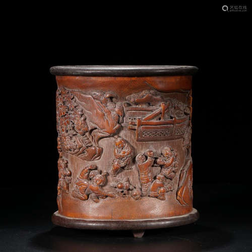 A BAMBOO BRUSH POT WITH STORY CARVING