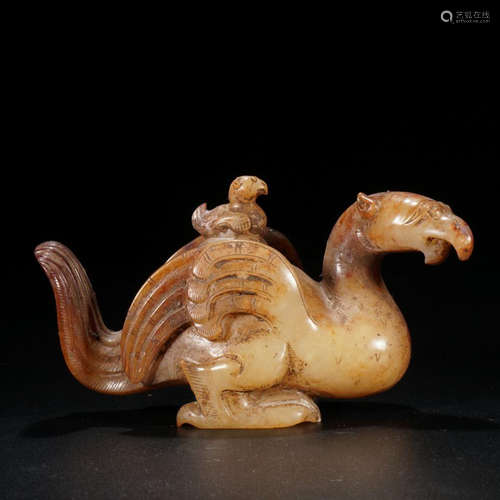 A HETIAN JADE PHEONIX SHAPED ORNAMENT