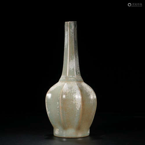 A RUYAO CELADON TALL NECK VASE