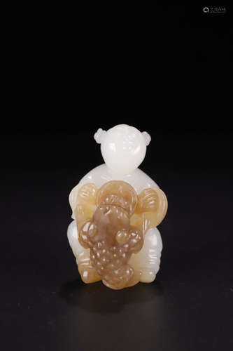 A HETIAN JADE ORNAMENT