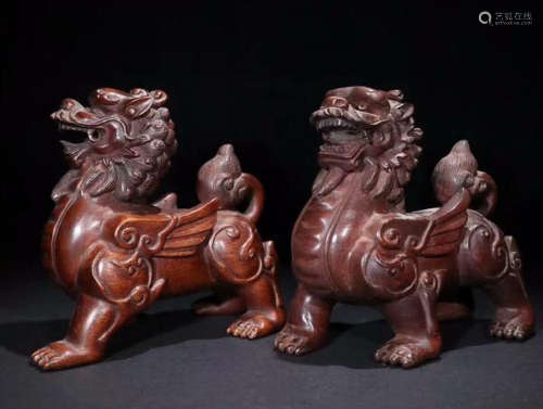 OLD CHENXIANG JADE RUI BEAST ORNAMENT FOR 2