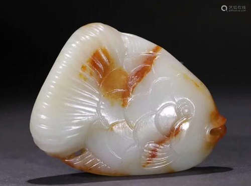 HETIAN JADE FISH PIECE