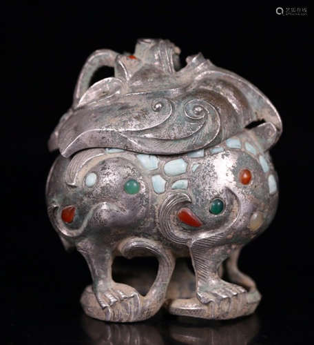 A SILVER CASTED BEAST PATTERN CENSER