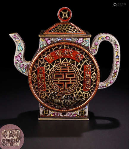 A ZISHA CARVED ENAMEL GLAZE TEA POT