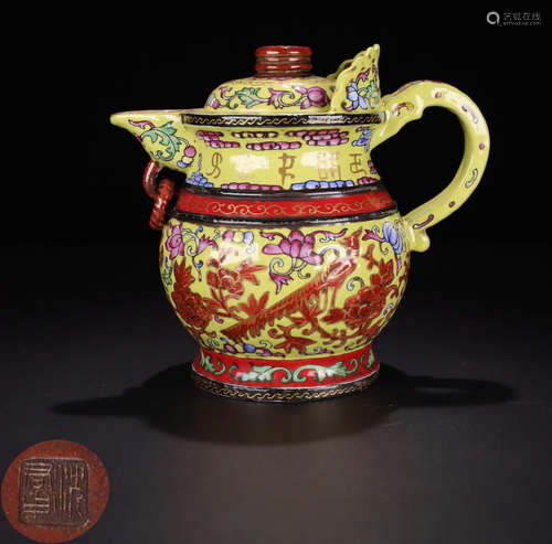 A ZISHA CARVED ENAMEL FLOWER PATTERN POT