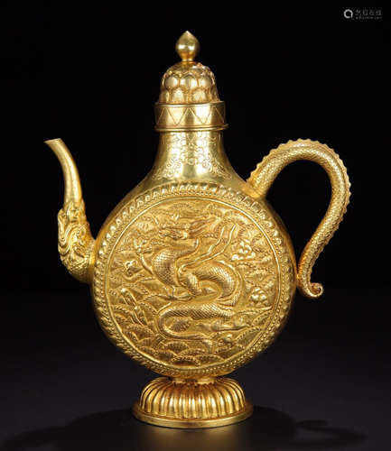 A GILT BRONZE CASTED DRAGON PATTERN POT