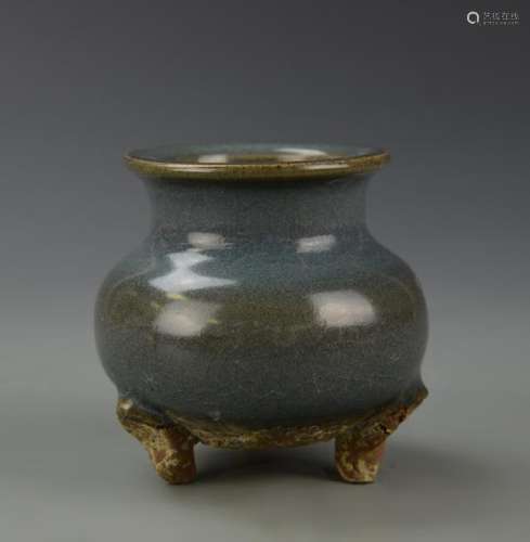 Chinese Jun Yao Tripod Censer