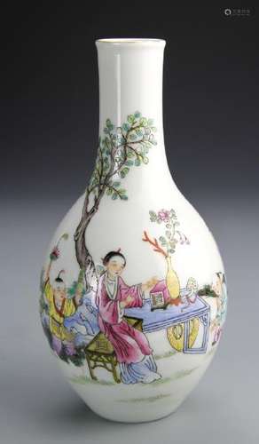 Chinese Famille Rose Vase