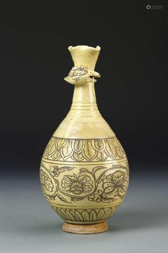 Chinese Cizhou Yao Vase