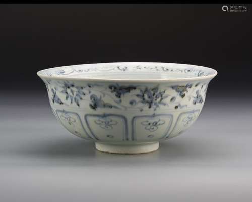 Chinese Antique Blue and White Bowl