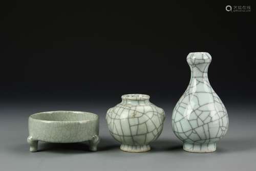 Chinese Three Geyao Scholar's Items