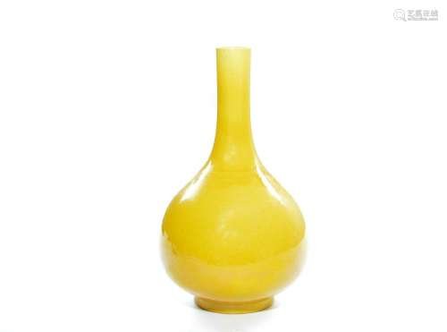 Fine Chinese Yellow-Glaze Porcelain Vase
