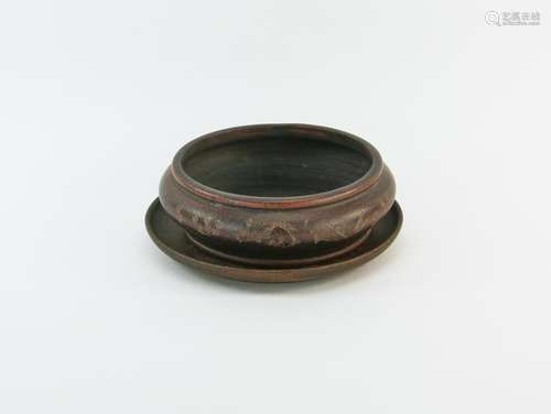 Chinese Yixing Pottery Brush Pot with Tray